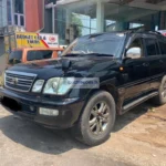 Rent a car Land Crusier V8