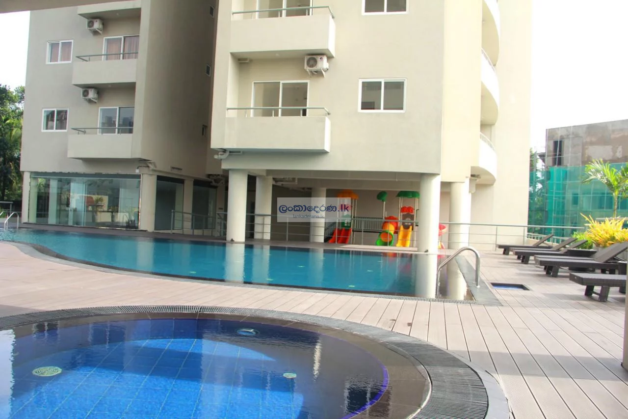 1 Luxury fully furnished Apartment for sale