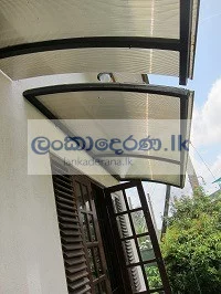 Polycarbonate roof structure