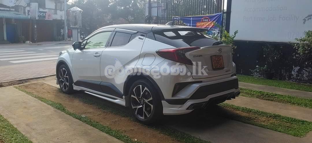 TOYOTA CHR 2018
