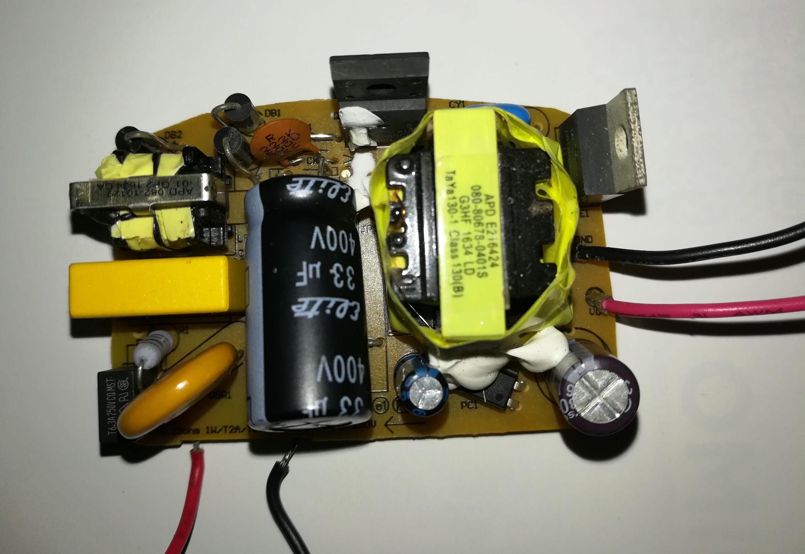 POWER SUPPLY CIRCUIT
