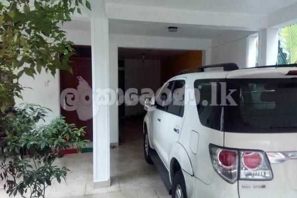Code 3709 House for sale Nugegoda