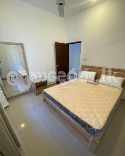 Code 3715 Apt rent Piliyandala