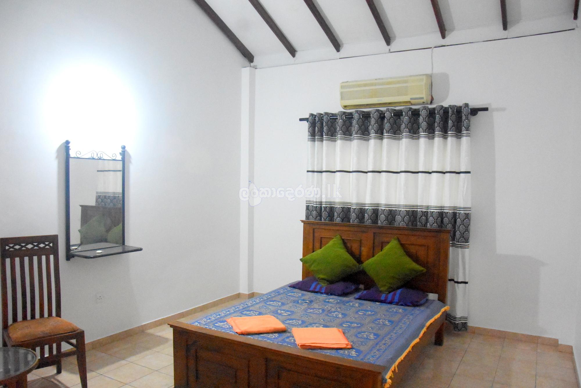 Hotel Rooms maharagama
