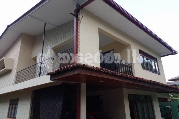 Code 3722 Upper floor rent Col05