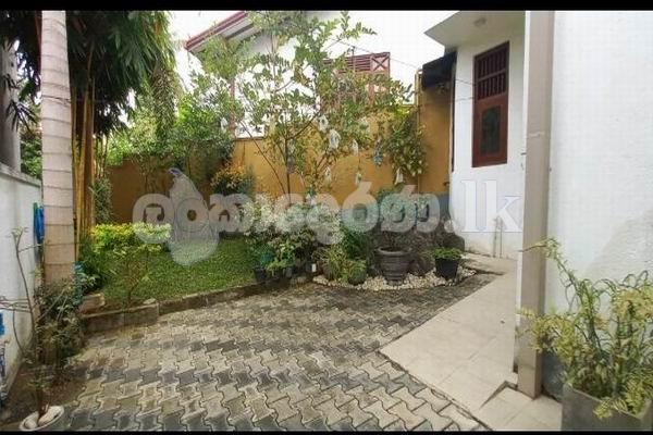 Code 3817 House for se Piliyandala