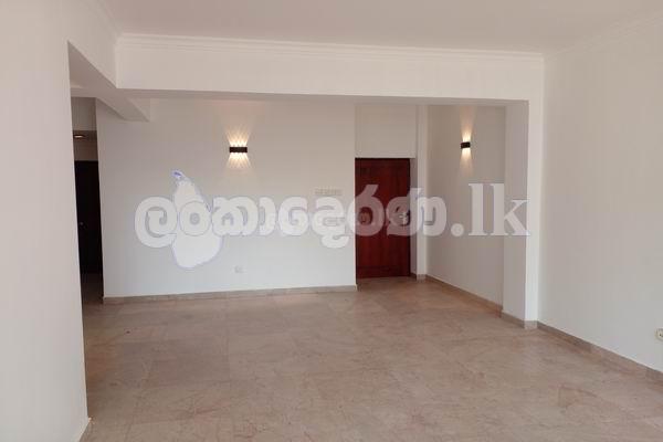 Code 3713A Apt for sale Col03