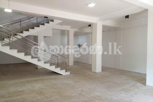 Code 3734 Office space Col06