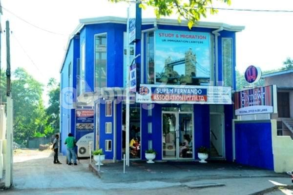 Code 3757 Buikding for sale Moratuwa