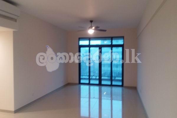 Code 3761 Apt for sale Col06