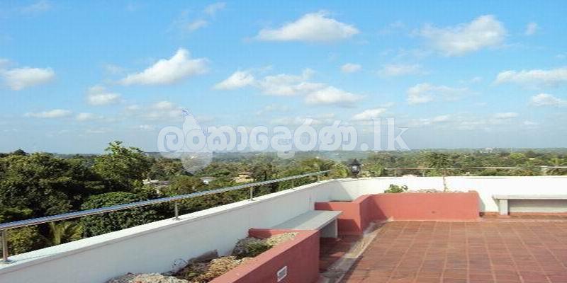 Code 3774 Apt lease Kotte
