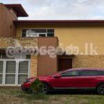 Code 3487 upper floor apt rent Malabe