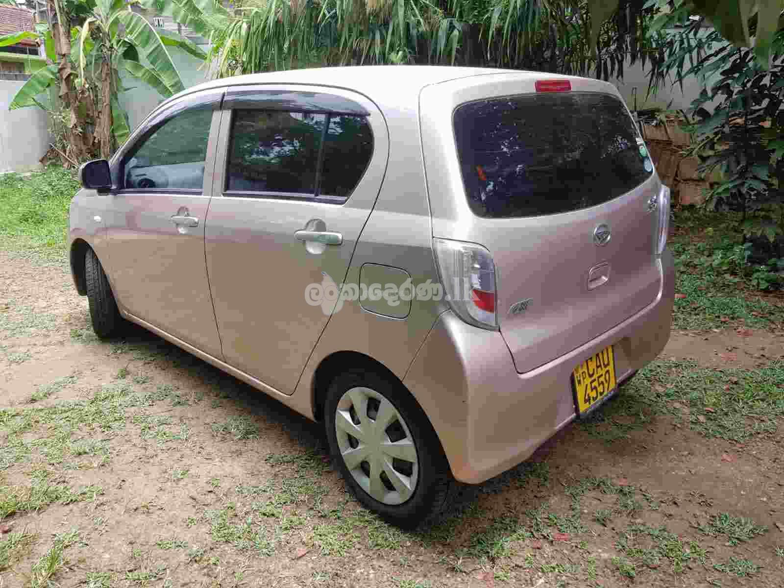 Daihatsu Mira Es 2014