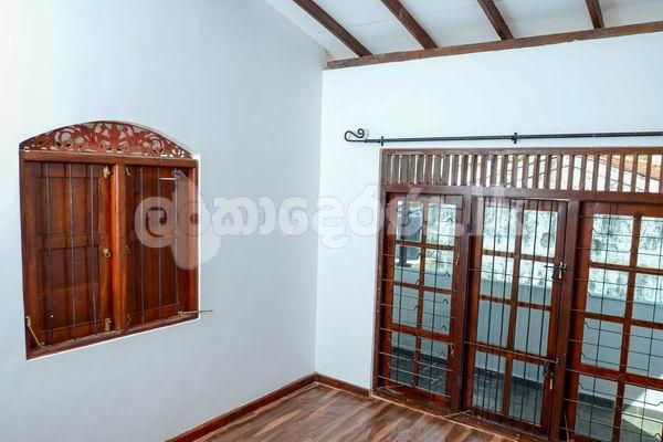 Code 3808 House for rent pita kotte