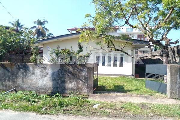 Code 3821 House for sale Ratmalana
