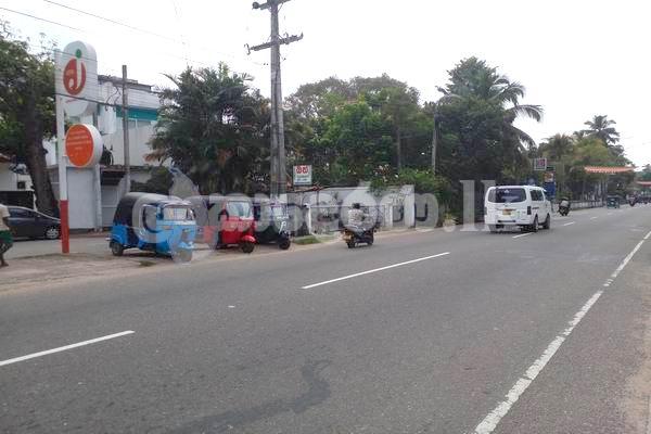 Code 3822 Building for rent Unawatuna