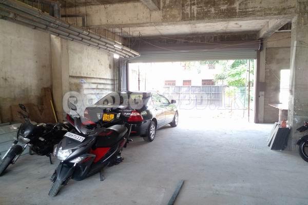 Code 3823 Building for sale Nawala