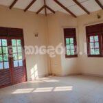 Code 3943 H0use for sale Moratuwa